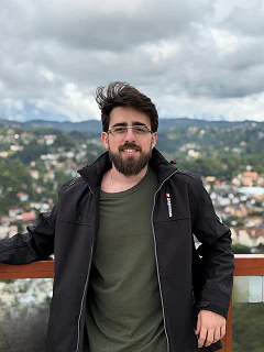 Fernando Karchiloff Gouveia de Amorim
