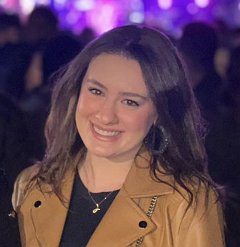 J&uacute;lia Cond&eacute; Ara&uacute;jo